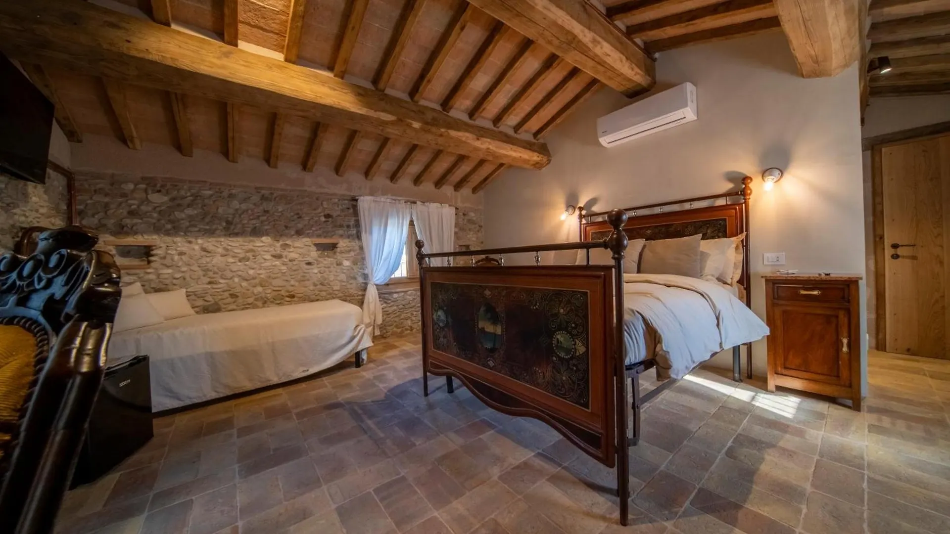 Agriturismo Podere Tovari Anghiari 0*,  Italien